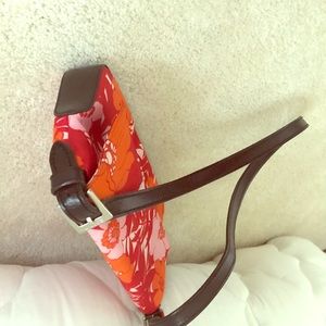 ESPIRIT DE CORP SKINNY PURSE WITH MAGNETIC CLASP